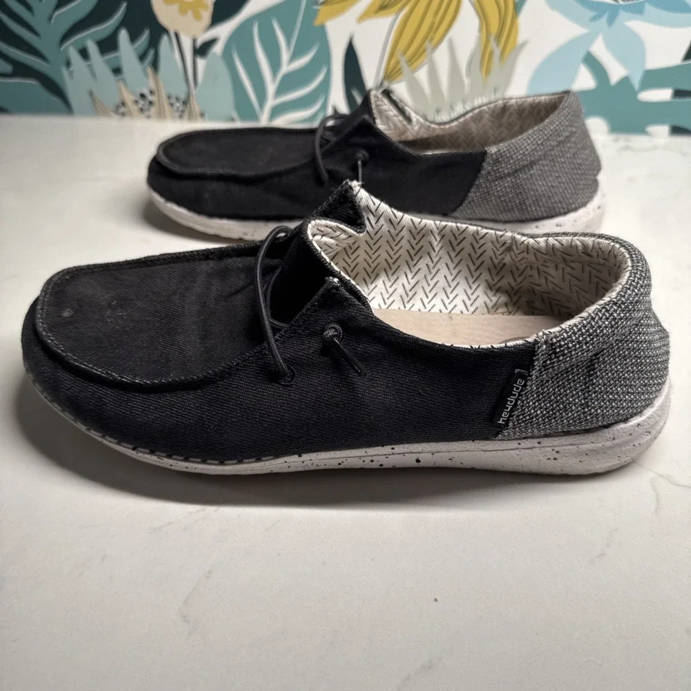 Hey Dude Wendy Funk Black‎ Men's Size 5 Women's Size 7 Comfort Shoes